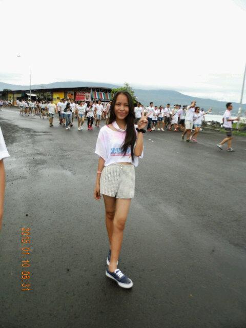 litha_floria's tweet photo. #flashback #runandcolorparty #manado @MANADOColorRun http://t.co/PG2TTk4YEC