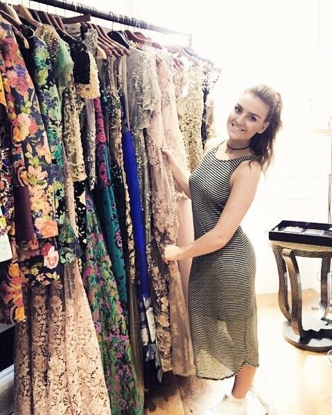 Happy Birthday to the ever so wonderful & beautiful icon Perrie Edwards! Have a wonderful day my dear   