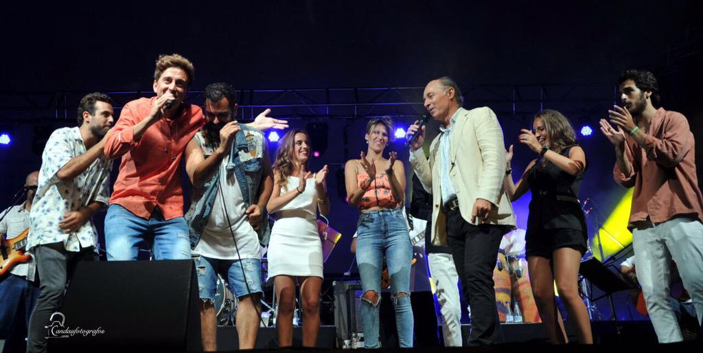 GRACIAS A TODOS
<a href="/LosMorancos/">Jorge y Cesar</a> <a href="/_ManuSanchez_/">Manu Sánchez</a> <a href="/MariaToledoMT/">MARÍA TOLEDO</a> @JuanluMontoya <a href="/JuniorMiguez/">Principe de los gatos</a> <a href="/LaFlakaLaVoz/">La Flaka</a> <a href="/apobregon/">Arturo Pareja Obregon</a>