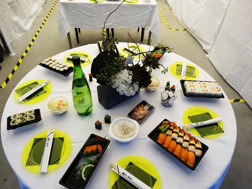 alcrys_fluid's tweet photo. #Casestpassehier Sushi party chez #Alcrys avec le réseau #entreprendre #Paysdaix http://t.co/E5K0XR3jLO