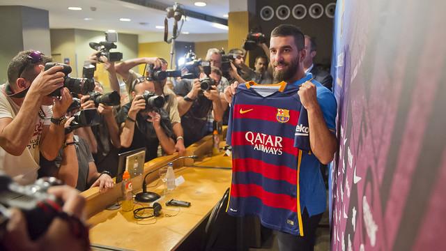 Arda Turan's First Press Conference