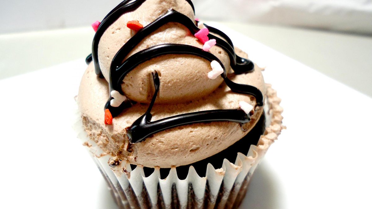 HavenOrchards's tweet photo. #havenorchards #cupcake #week http://t.co/5Wv5Ol6TpG