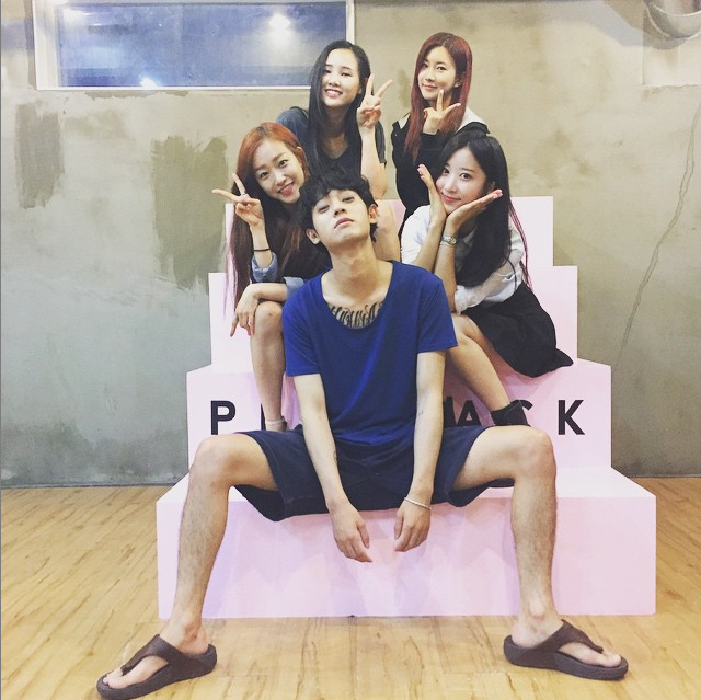 CJiBnf-UMAA_5Xf.png:large