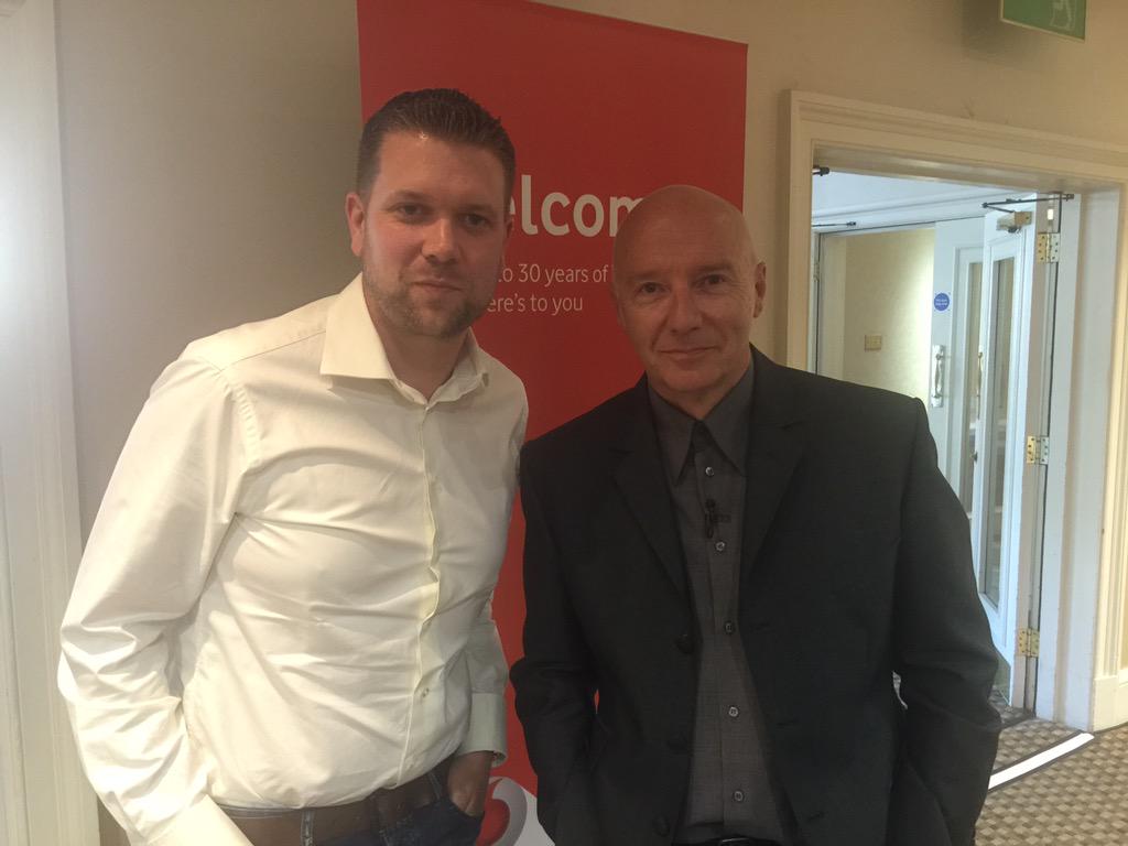 RTFMobile's tweet image. We were out at the @VodafoneUK Partner Awards last night and met @midgeure1 &amp;amp; @IAmChrisRamsey 😊 #vodafone #30years