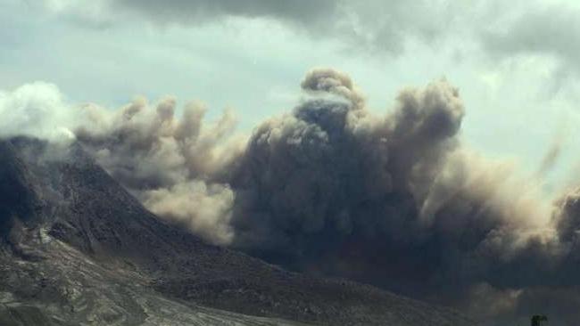 Indonesia, erutta vulcano Raung - Chiusi 5 aeroporti, turismo in tilt #indonesia mdst.it/02a2121680/