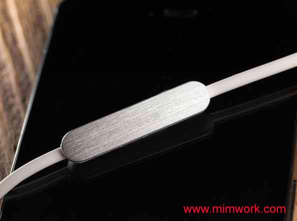 JiangsuTech's tweet photo. MIM Parts used for Headsets and Headphones - Jabra Rox http://t.co/yKoEoZwV6U