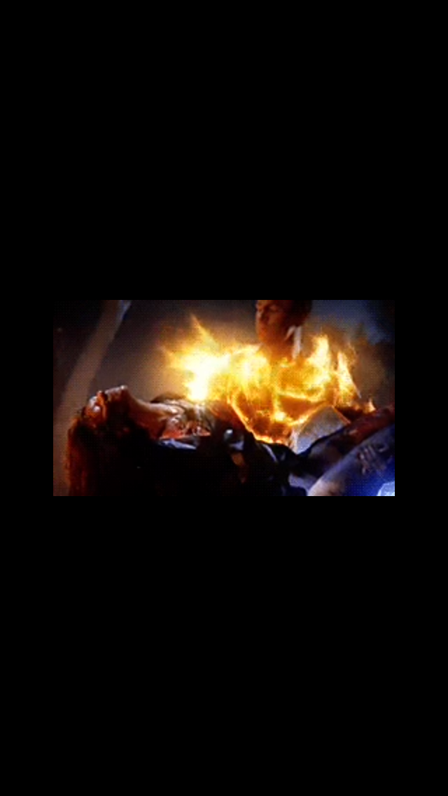 HaleYeaIanBohen's tweet photo. What is happening? @the_ryan_kelley #WhatIsParrish
And is that Kira? Looks like Kira. 😰😱😰 #FireCreatures http://t.co/Be9D0BKC0C