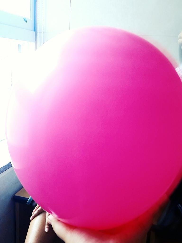 _____0619's tweet photo. 오늘 학교에서 풍선줘써 그래서 기분이 좀 풀려써 http://t.co/f51niLlZ5I