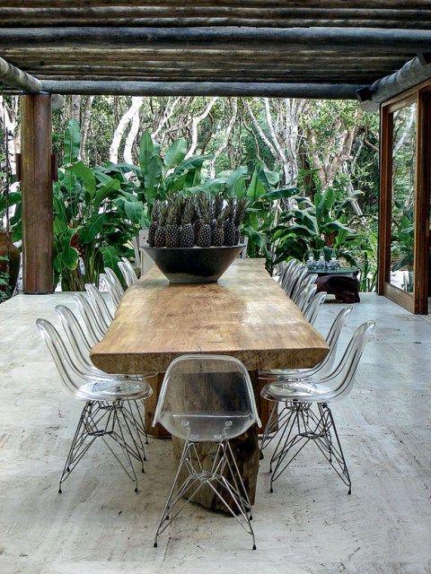 woont_design's tweet photo. An diesem Tisch macht man es sich doch gerne draußen gemütlich... http://t.co/jHAIabr6qh