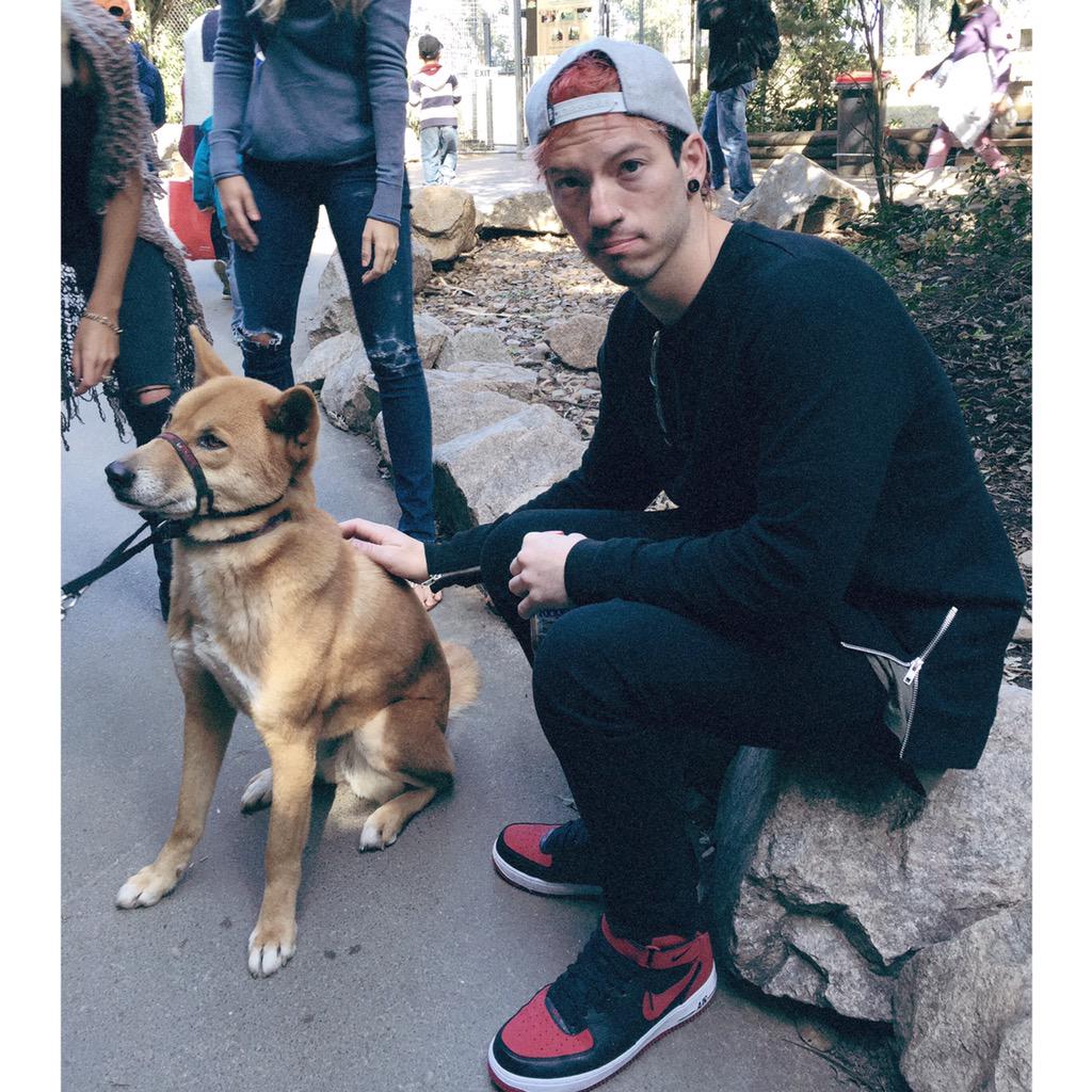 twenty one pilots on Twitter "thank you Australia and New Zealand. it was an honor to be back