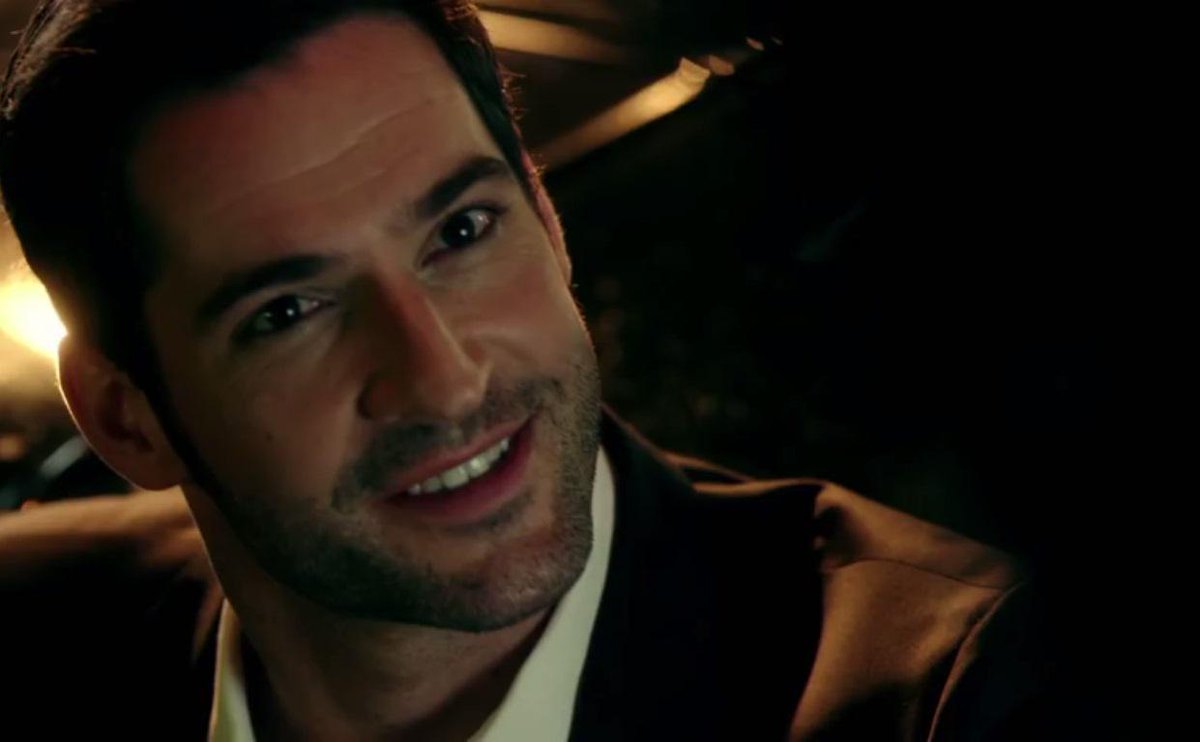 CarolineRaby's tweet image. Happy #LuciferPanelDay 😈 
Impatient as #hELLIS today #LuciFan Wish 2B at @Comic_Con at 11:30 !