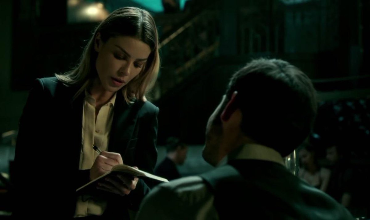 CarolineRaby's tweet image. Happy #LuciferPanelDay 😈 
Impatient as #hELLIS today #LuciFan Wish 2B at @Comic_Con at 11:30 !