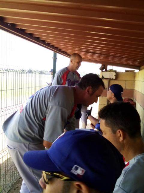 <a href="/tiburonesmalaga/">Tiburones de Málaga </a> 00
<a href="/cbisgava/">Club Béisbol Gava</a>               00
Doble play de <a href="/pozo_mariano/">Mariano Pozo</a> en fly al rightfield y tiro a primera 👏👏👏