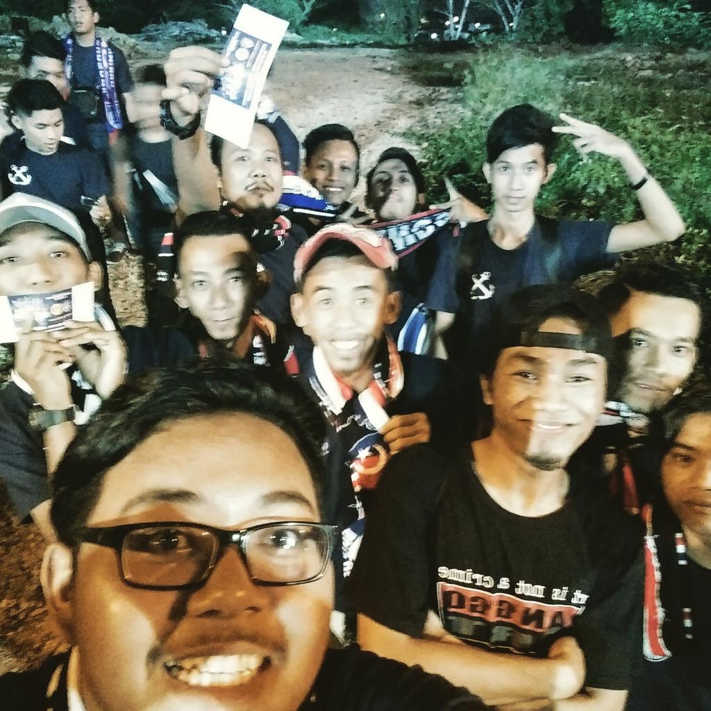 udagemok's tweet photo. Perlawan bersejarah...
#boyofstraits
#bosfamilia http://t.co/x9MGjRhzae