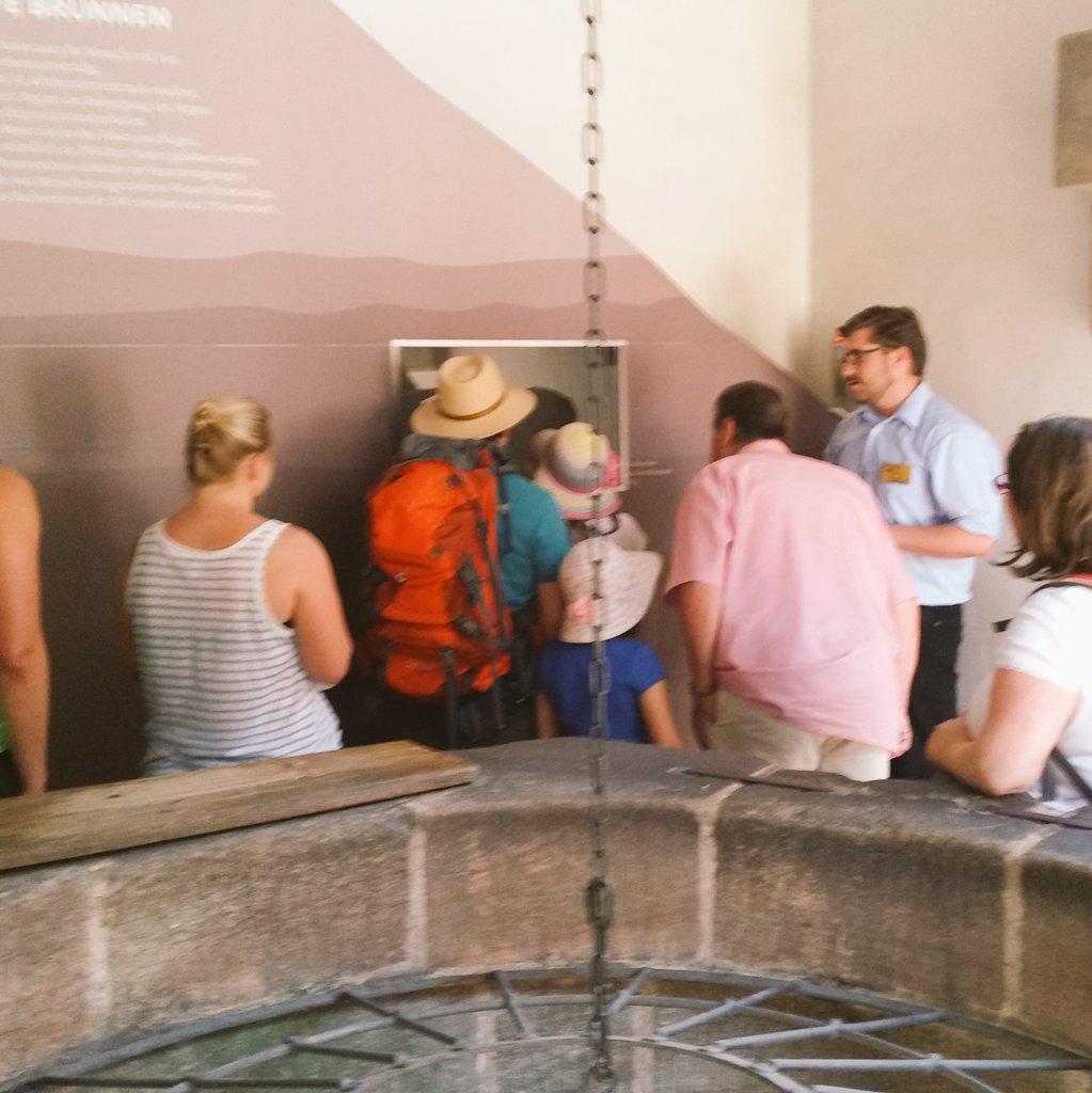 HerrMauser's tweet photo. Mit #Kind die eigene Stadt wieder neu entdecken. #Touriprogramm #Nürnberg http://t.co/rGBi6FGxDX