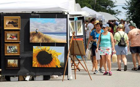 Get your art on .<a href="/wickfordartfest/">Wickford Art Fest</a> Sat. 10-6 &amp; Sun. 10-5. More here… bit.ly/1JTZJaU