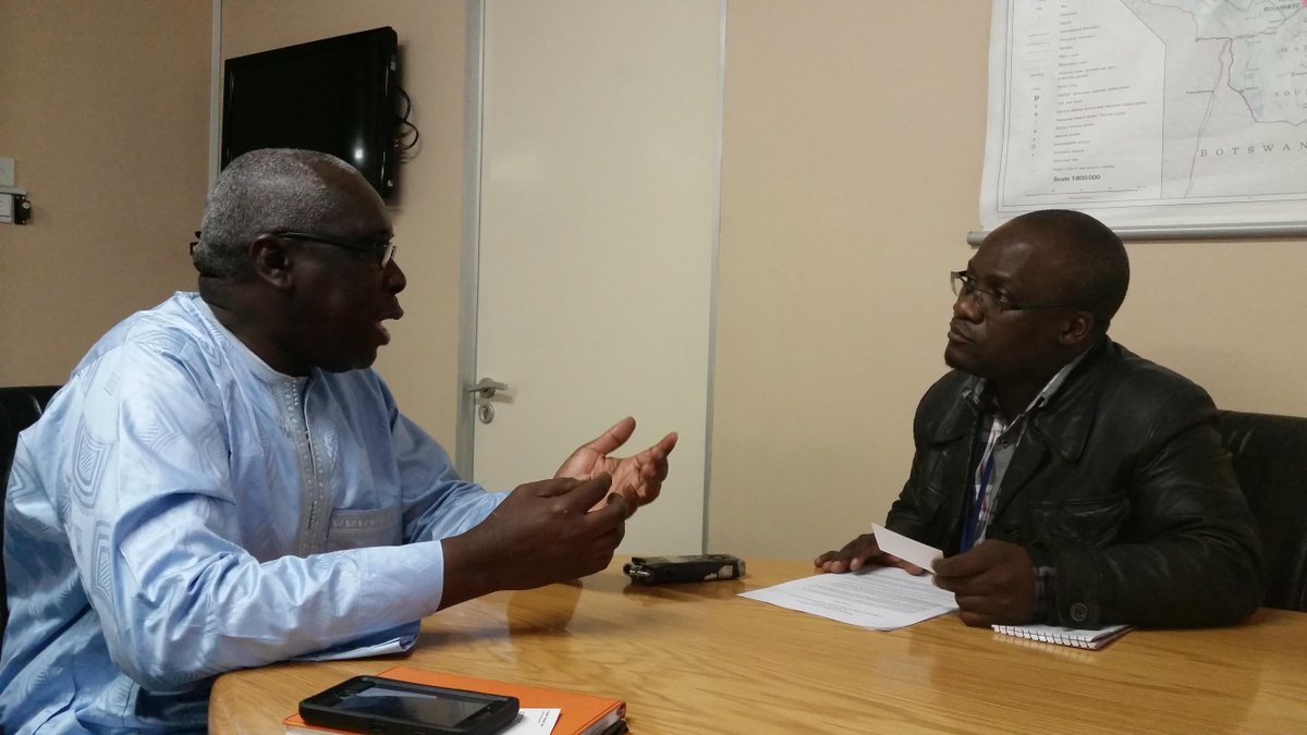 UNFPA_Zimbabwe's tweet photo. @GeorgeMsumba talks to @cheikh about  #WPD2015, #FamilyPlanning, #ChildMarriage. Tune in to @StarFMNews http://t.co/DiMhhKyFd4