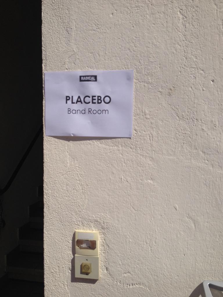 Weh hey <a href="/PLACEBOWORLD/">PLACEBO</a> <a href="/lesDeferlantes/">Les Déferlantes Sud de France</a> #BMonTour