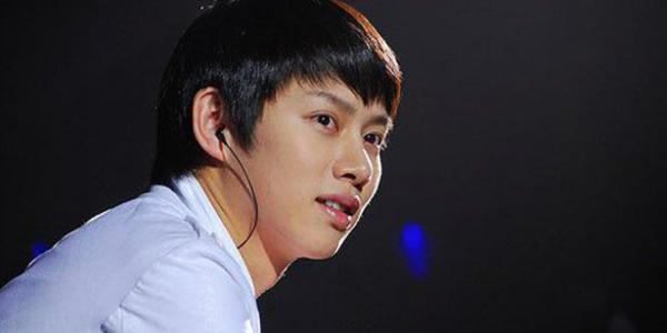 Happy 32nd Birthday Kim HeeChul. July 10th, 1983. ;) 
