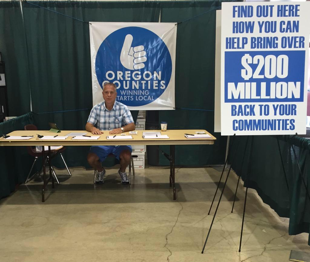 LotteryLocal's tweet image. Come see our booth at the Marion County fair to help bring dollars back to your community!