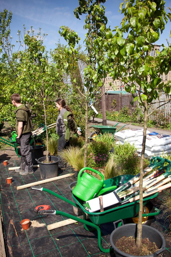 matchfitskills's tweet photo. In May we had 3 finals, Brickwork, Horticulture and Engineering #Matchfit http://t.co/wuAltUoo5q