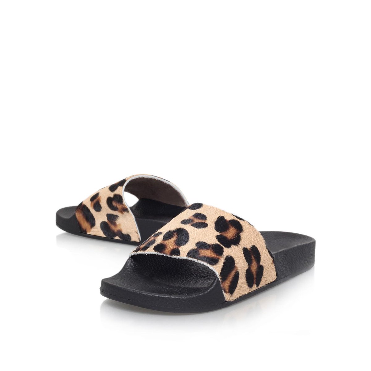 maven46's tweet image. These #KurtGeiger #poolslides are definitely too cool for the pool...bit.ly/1H7Oo0W