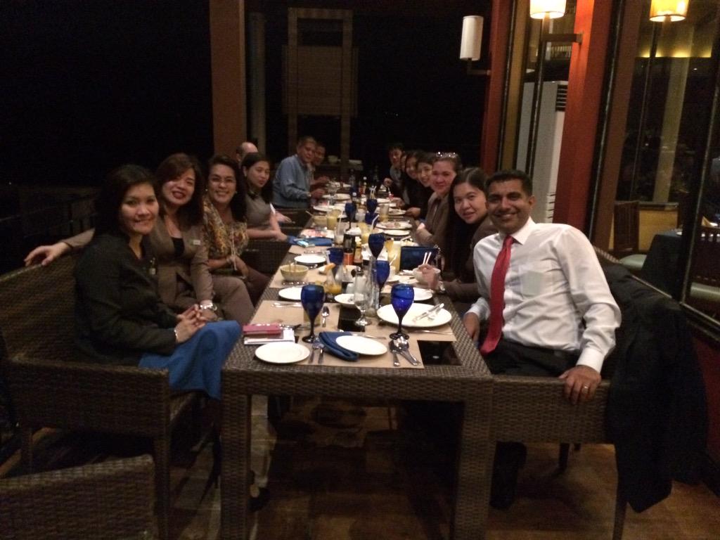 gauravrai76's tweet image. @gauravrai76 dinner with Holiday Inn Clark Department Heads to celebrate the win of Asiana crew