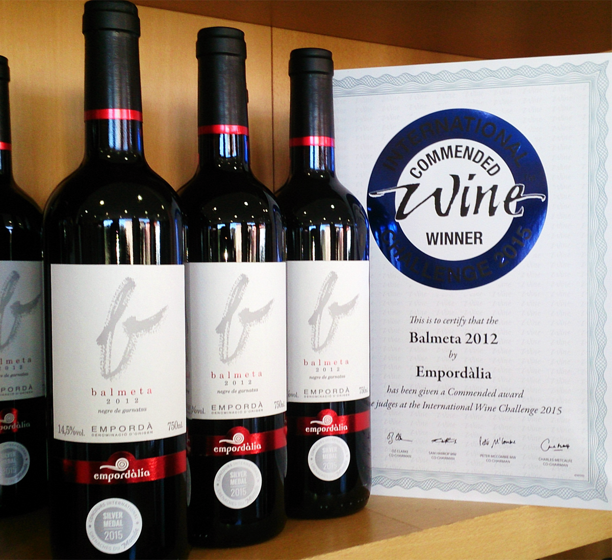 empordalia's tweet photo. Estem d'enhorabona! El Balmenta d' #Empordàlia ha aconseguit el títol de "Commended Winner" al @WineChallenge​ 2015! http://t.co/KDgtOEGHTl