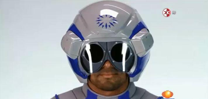 nmas's tweet image. #PrimeroNoticias 'R70i', el traje que se inventó para que los jóvenes experimenten qué se siente tener 70 años