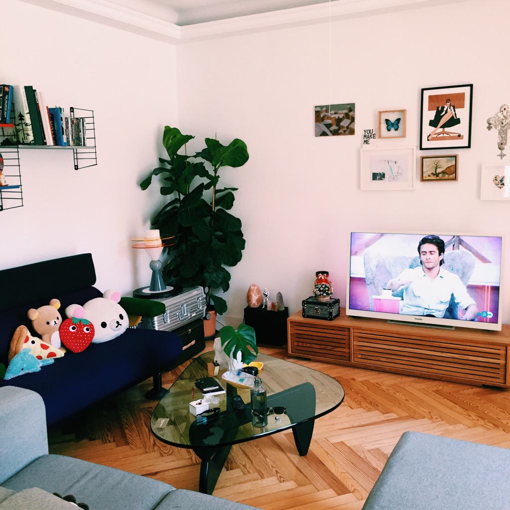 princepelayo's tweet image. Home watching #CÁMBIAME 🙏😁🏠 #cambiame20 #cambiamepelayo