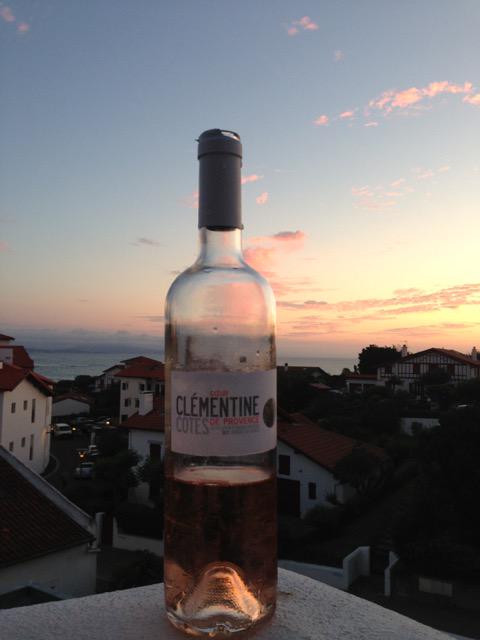 It's the weekend. Best spent with Friends, Family, and of course, multiple bottles of #coeurclementine #drinkrosé