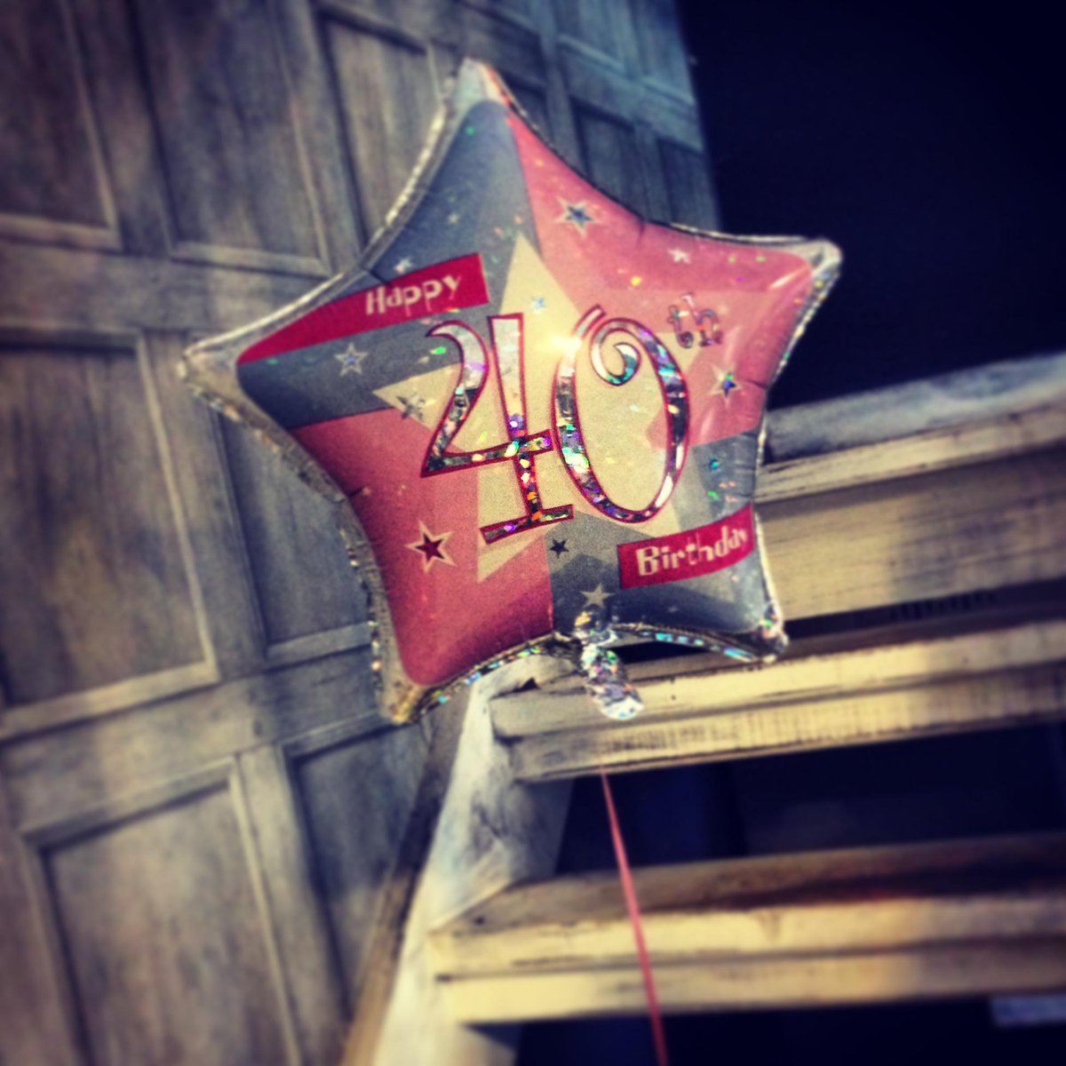 BalloonsUAE's tweet photo. Someone is 40 today and they are getting this balloon plus 100 latex balloons! One lucky lady xxx http://t.co/n4J6FMu3Kc