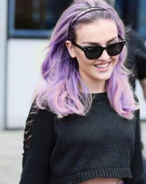   happy birthday Perrie Edwards that a good time and you meet many years more I LOVE YOU 