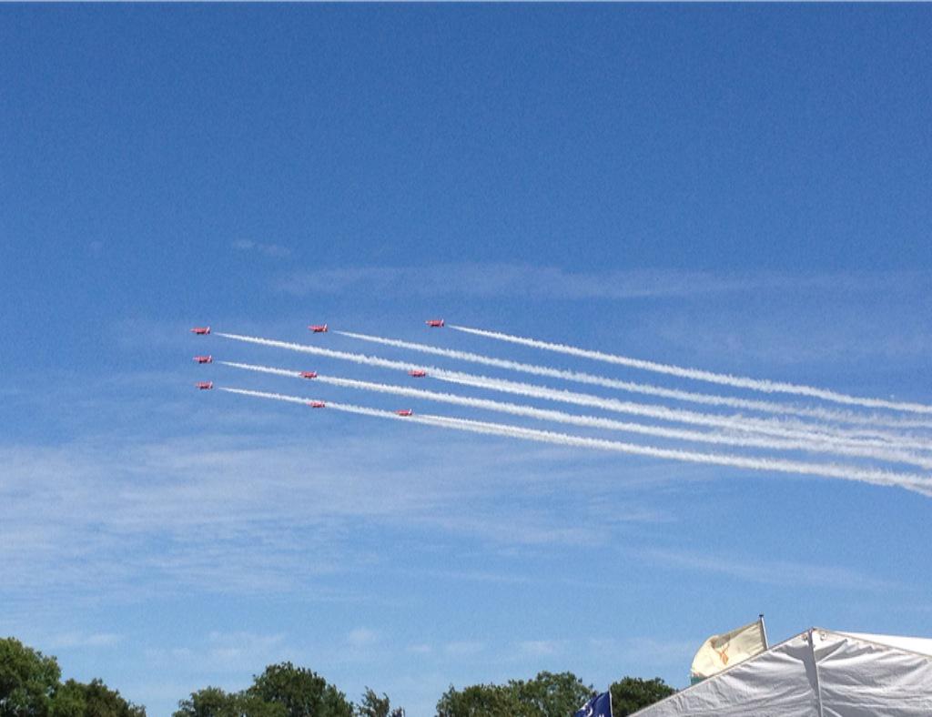 Red Arrows fly over Kent County Show Meridian ITV News