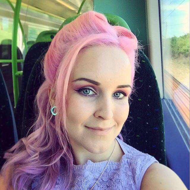 On my way to #IMATS pro only day! #IMATSLONDON #internationalmakeupartisttradeshow #mua #makeup #fotd<a href="/tag/imats"class="tags">#IMATS</a><a href="/tag/imatslondon"class="tags">#IMATSLONDON</a><a href="/tag/eyes"class="tags"><span>#eyes</span></a><a href="/tag/makeup"class="tags"><span>#makeup</span></a><a href="/tag/mua"class="tags"><span>#mua</span></a><a href="/tag/fotd"class="tags"><span>#fotd</span></a><a href="/tag/essex"class="tags"><span>#essex</span></a><a href="/tag/internationa"class="tags"><span>#internationa</span></a>