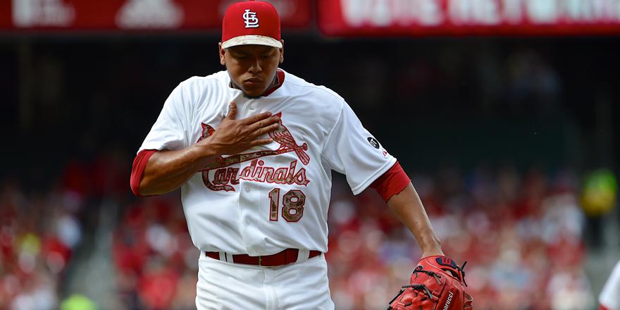 Cardinals's tweet photo. Twitter voting is officially underway! It's time to tweet your hearts out for @Tsunamy27! #VoteTsunami #VoteMoose http://t.co/ovfo7vZgMe