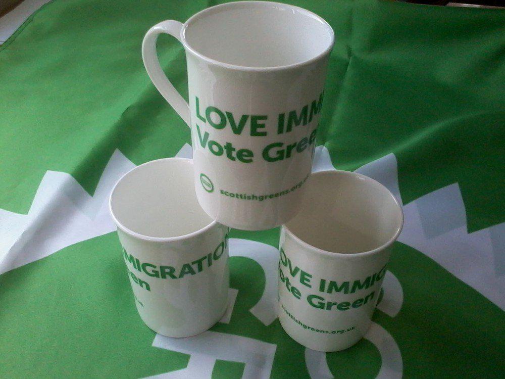 Love immigration? Get yourself a mug. scottishgreenparty.tictail.com/product/love-i…