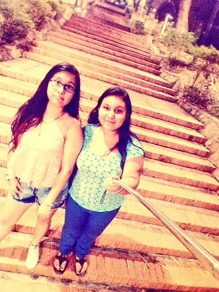 Dianam092001's tweet photo. Te Amo BFF❤❤❤ http://t.co/nRIU7pnK9W
