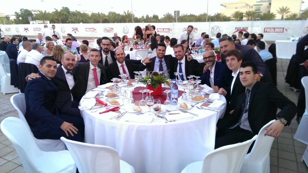 EZEQUIEL330's tweet photo. Aniversario @Pikolinos_Shoes http://t.co/RkbE79LdMI