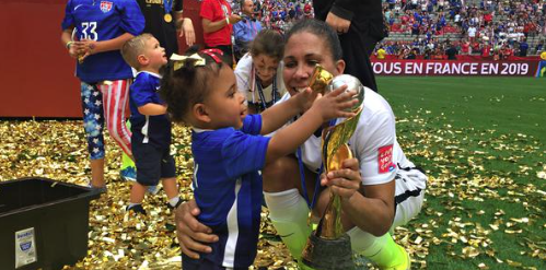 NDMonogram's tweet photo. Enjoy today's #USWNTParade, @ShannonBoxx7!! Celebrating championships is kind of your thing!! #NDfamily http://t.co/Fj4cqcHAEj