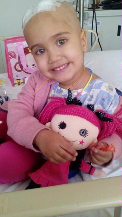 projasaguilera's tweet image. Ayudemos a esta pequeña de 3 años!Sorteo 20/07 #TodosConMagdalena @camilamoreno_ @nanostern @manugarpez @Los_Bunkers