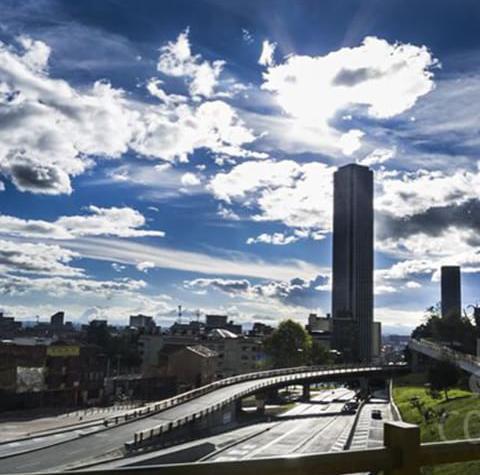 Torre Colpatria tweet media