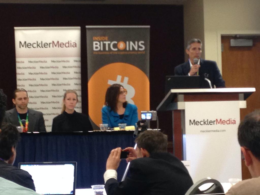 Awesome ladies repping for #bitcoin investments, law, &amp; certification standards <a href="/AlyseKilleen/">ALYSE</a> <a href="/pamelawjd/">Pamela Morgan</a> #BitcoinConf