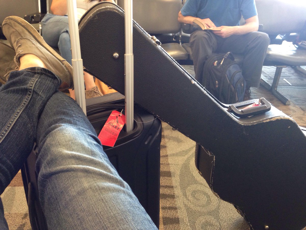 ShannonMusic's tweet photo. Glad to be heading back to LA. It’s been too long. http://t.co/8q7Ma7Qy9j
