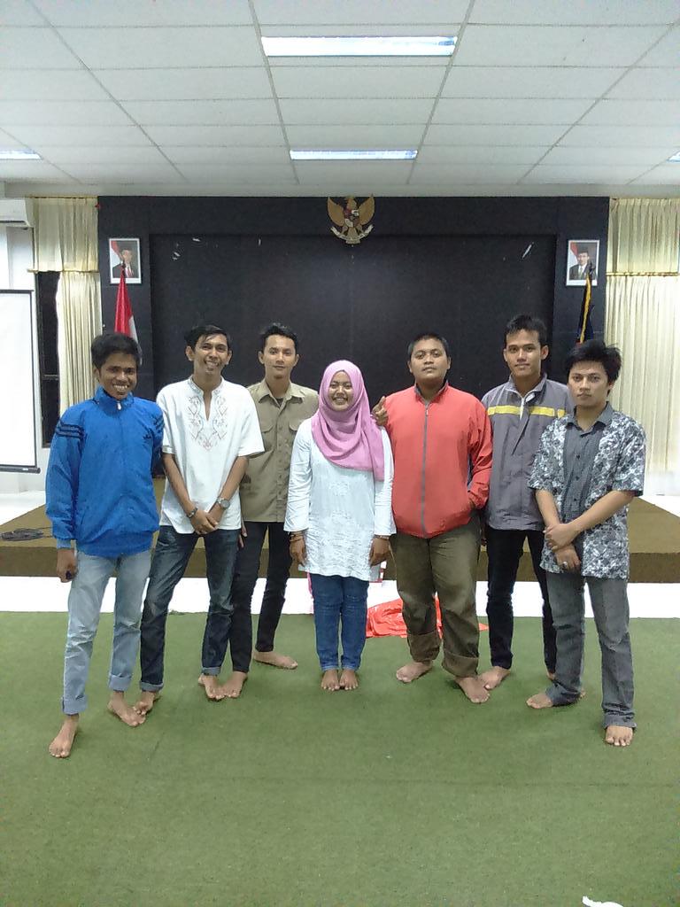 Lisatriharyati tweet picture