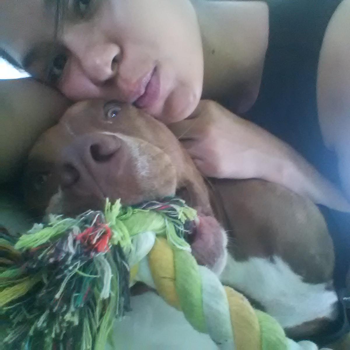 AngieGomez_29's tweet photo. Por favor, quédese conmigo toda la vida... http://t.co/hOfrEiJENq