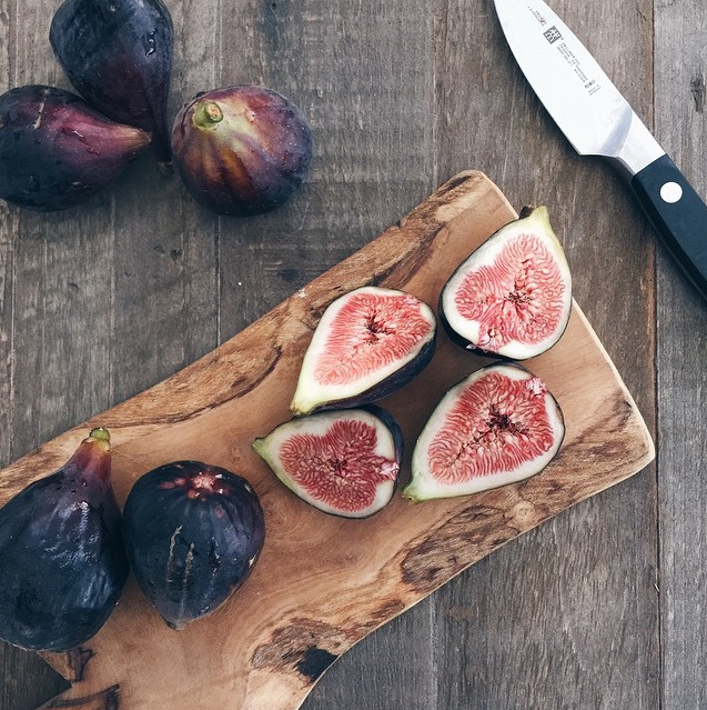 Figenza's tweet photo. #FridayFigFact: Named "fruit of the gods," figs were used by the Greeks as signs of prosperity. Pic: @kitchconfidente http://t.co/1kuIkIJVd5