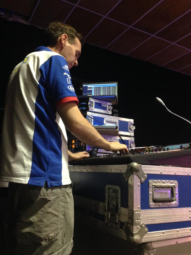 Ready for the third amazing show at kingshill. <a href="/TigzCreative/">Tigz Creative</a> @DJHarryJ #Madness #ourhouse