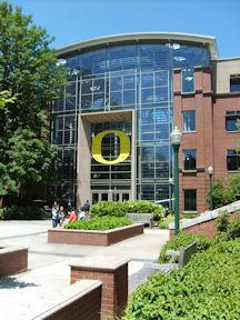 CallMeMisterF's tweet photo. Some pictures from my visit to Eugene. I had such a great time with @ElinOrganism @StardustAndVoid @MegMakesMovies http://t.co/fqTAgWqdtn