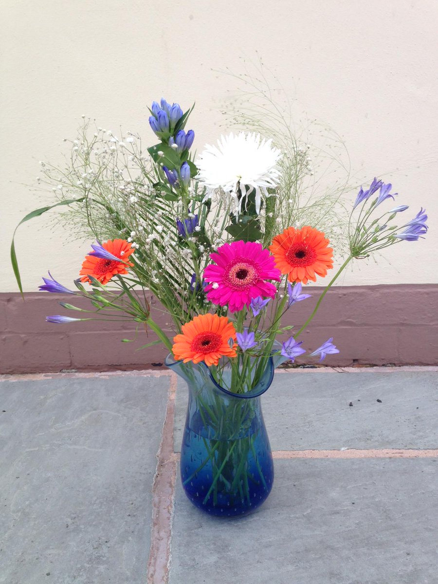 BolsoverParishC's tweet photo. As well as displays of flowers we're also selling bouquets you can take home. My humble effort at an 'arrangement' - http://t.co/sNTIP8vS3U